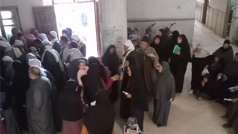خلال 3 أيام فقط.. تطعيم 585 مسافرا للحج والعمرة بمكتب إطسا بالفيوم