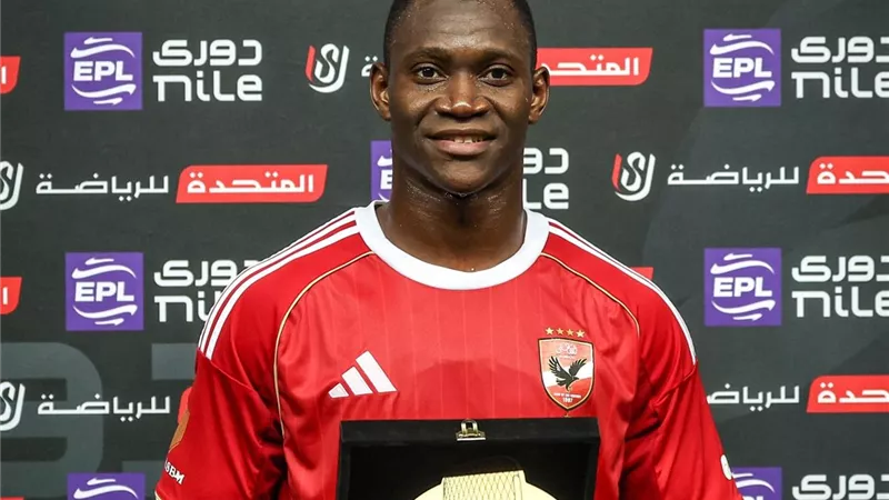 صادمة للأهلي.. إليو ديانج يوقع عقود انتقاله لصفوف فالنسيا مجاناً | تفاصيل