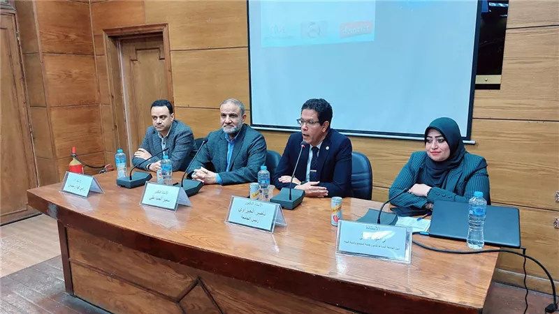 جامعة بنها تنظم ورشة «الانبعاثات الكربونية» لاستهداف بصمة صفرية موحدة