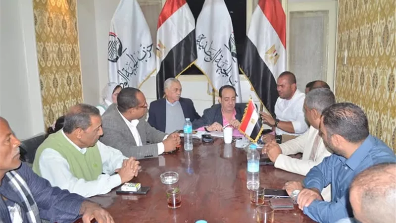 «الجبهة الوطنية» بمركز ملوي يطلق حزمة مبادرات خدمية وتنموية خلال شهر رمضان