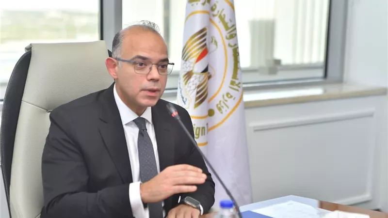 وزير الاستثمار: استمرار العمل بالموانئ والمنافذ الجمركية على مدار العام