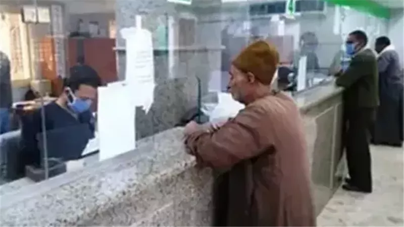 خطوة مبكرة قبل رمضان.. كل ما تحتاج معرفته عن صرف معاشات مارس