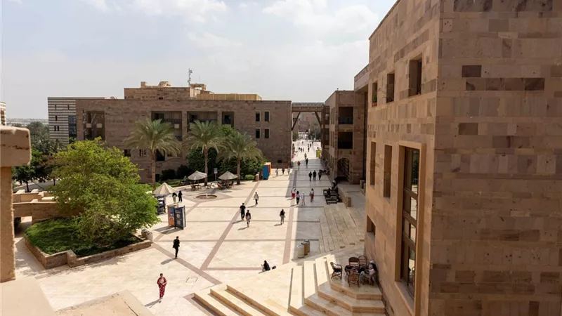 الجامعة الأمريكية تعلن  الفرق المتأهلة إلى مسابقة ديكاثلون الطاقة الشمسية