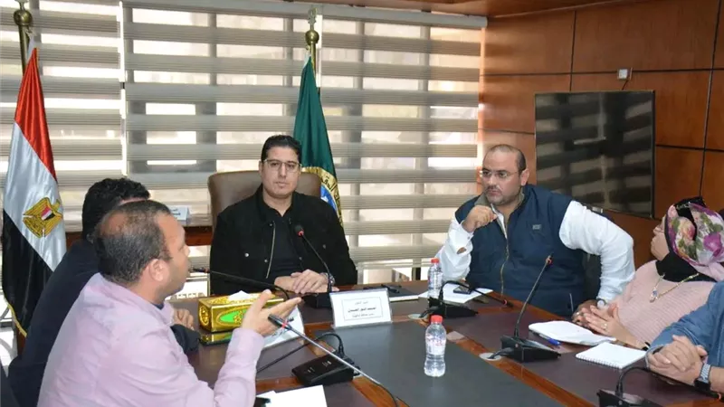 نائب محافظ الدقهلية يشدد على سرعة التكويد والالتزام بأعمال الرعاية 