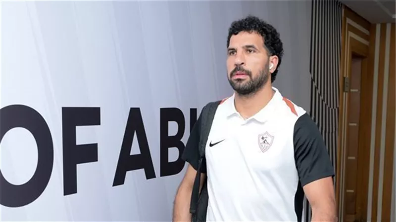 المهدي سليمان يحرس مرمى الزمالك خلال مواجهة كايرز تشيفز 