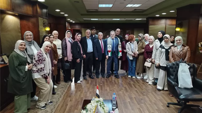 رئيس حزب الوفد: مستعد لإنشاء مصنع «مصري-فلسطيني» لصناعة الدواء في غزة