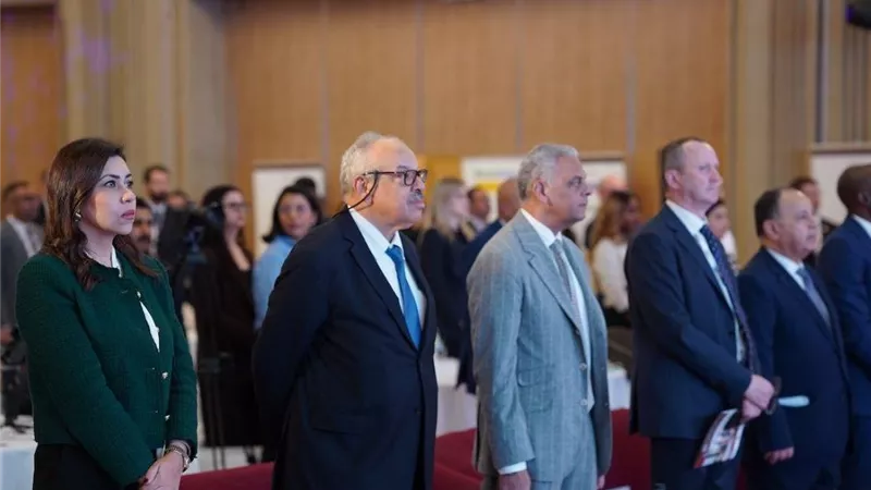  عرض التجربة المصرية للتأمين الصحي الشامل في المؤتمر العربي الدولي بدبي