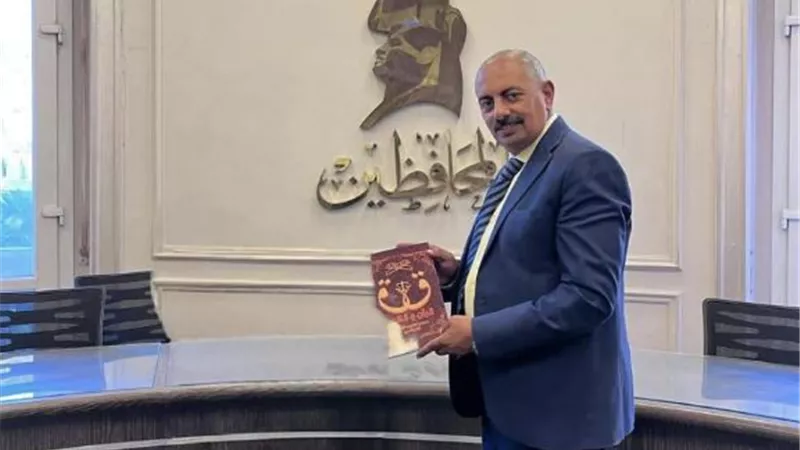 محمد خطاب يتقدم بأوراق ترشحه لرئاسة حزب المحافظين|تفاصيل