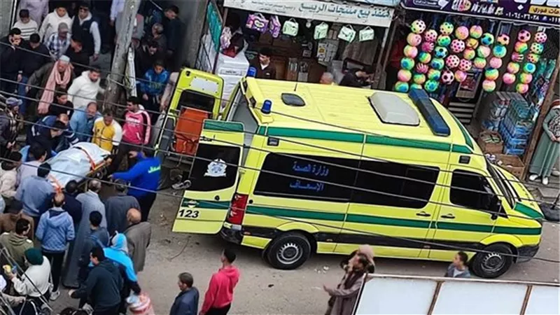 مصرع أم وصغيرتها في حادث سير بموقف بدر في البحيرة    