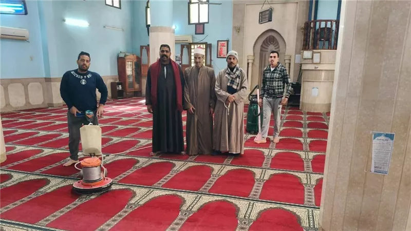 أوقاف أسيوط تطلق حملة لنظافة المساجد وتعقيمها استعدادًا لشهر رمضان