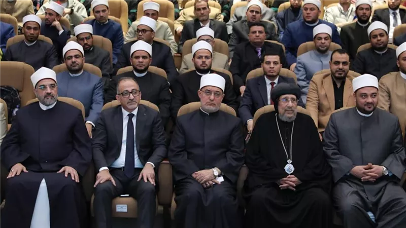 نائباً عن الأزهري.. نبوي يشارك في ختام دورة «التعريف بالقضية الفلسطينية»