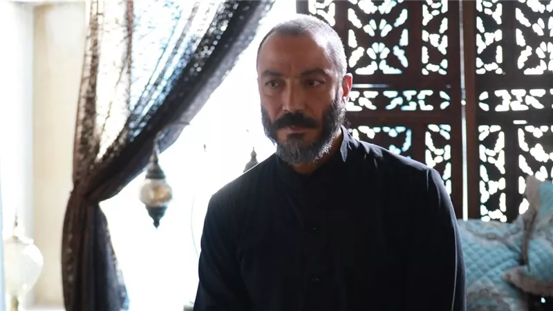 التصوير بعد عيد الفطر.. طارق لطفي والد أحمد داش في فيلم هاملت