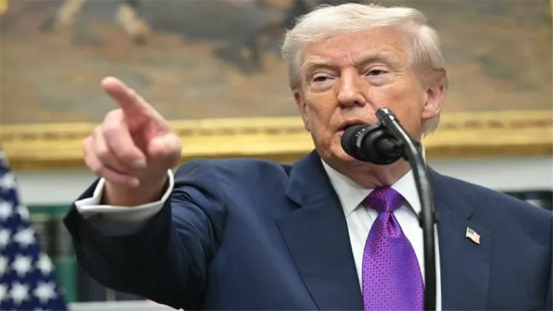 ترامب يضغط مجددًا لإصدار عفو رئاسي عن نتنياهو في تهم بالفساد