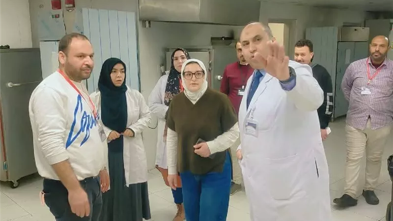 وفد أمانة المراكز الطبية المتخصصة يزور مركز الأورام بكفر الشيخ