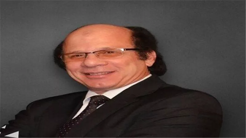 أستاذ جامعي يهاجم قرار إلزام رياض الأطفال ويصفه بـ«كارثة تعليمية تقترب»