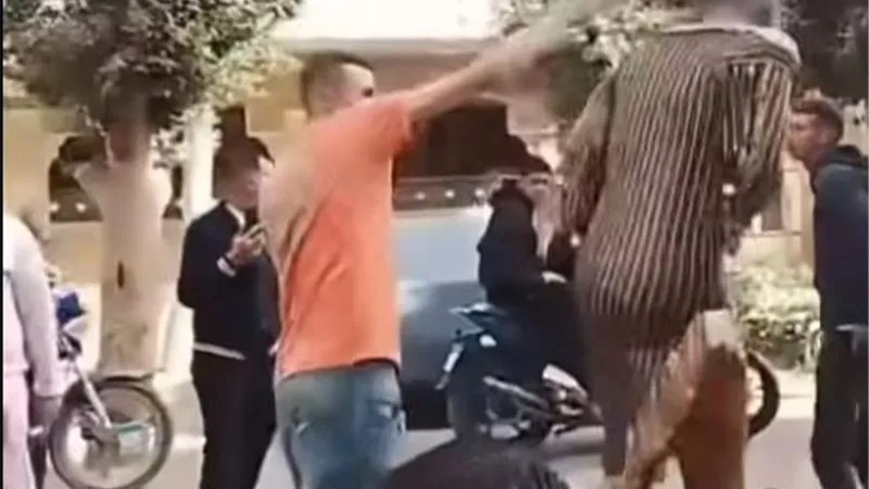 بعد ما لبسوه بدلة رقص.. اعترافات المتهمين بواقعة التعدي على شاب بالقليوبية