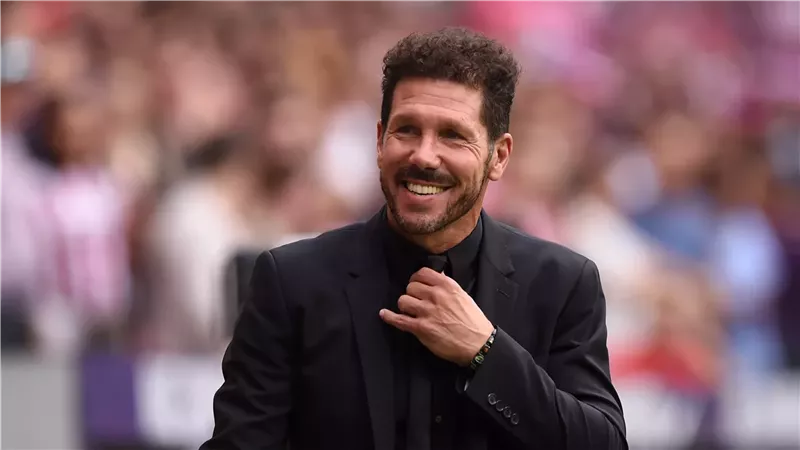 ديجو سيميوني يشيد ببرشلونة..