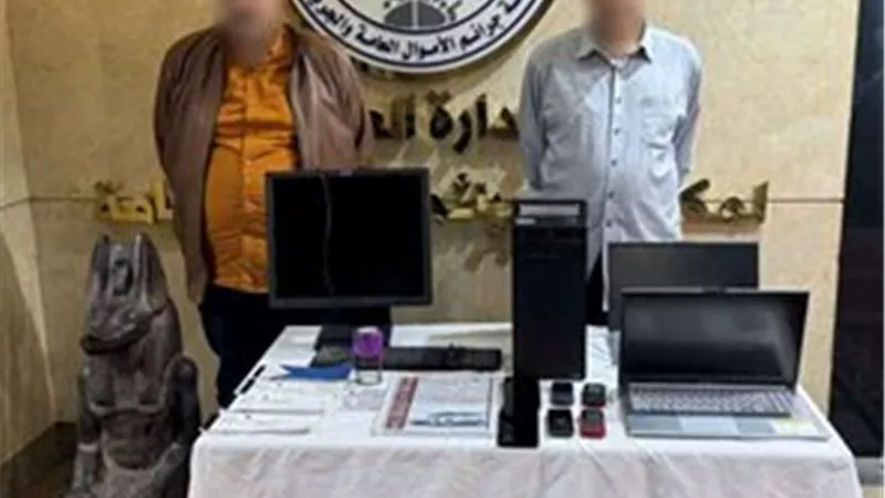 ضبط المتهمين بالنصب على الراغبين في استيراد السيارات