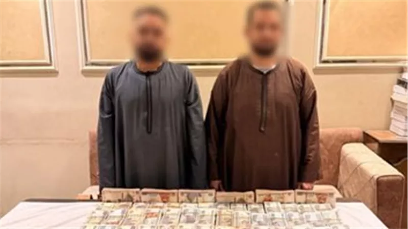 أوهام المضاربة تتبخر.. الأمن ينهي مغامرات عصابة المراهنات الإلكترونية 
