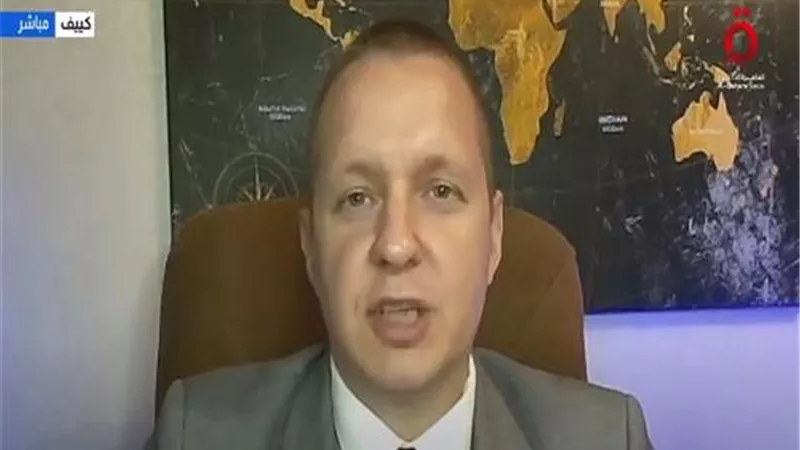 دبلوماسي أوكراني سابق: زيلينسكي لا يخشى التصويت على المفاوضات