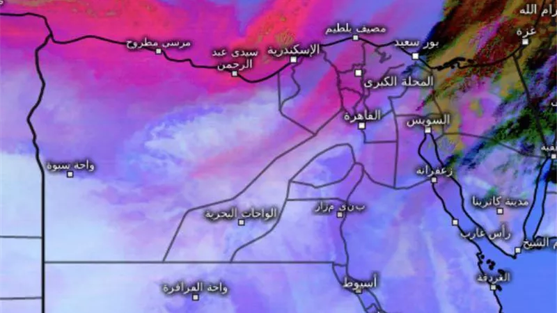 غطاء كثيف من الأتربة يغطي السواحل الشمالية الغربية وسيناء حتى هذا الموعد