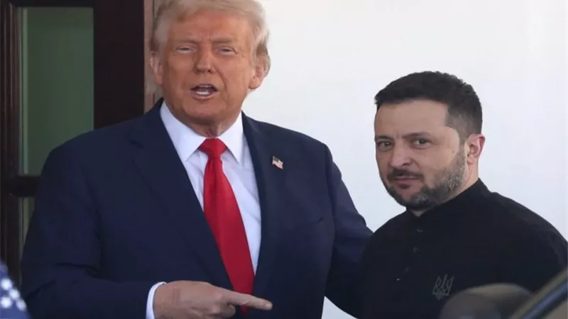ترامب يدعو زيلينسكي للتوصل لاتفاق مع روسيا ويكشف عن زيارة مرتقبة لفنزويلا