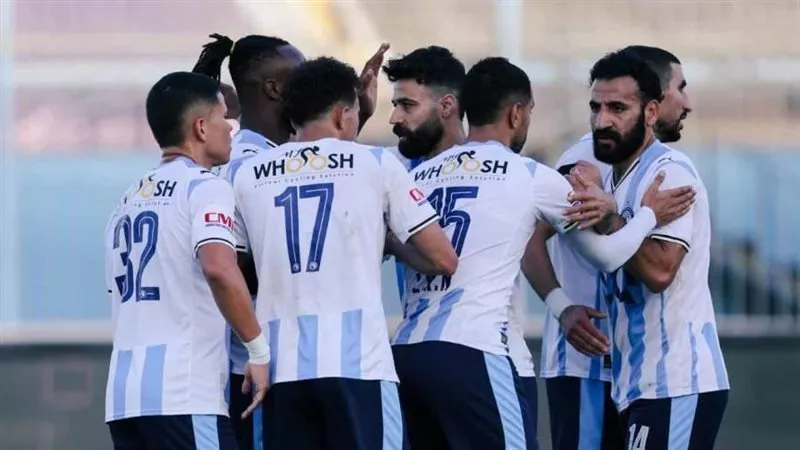 لقاء الصدارة.. حكام مباراة بيراميدز وسيراميكا كليوباترا
