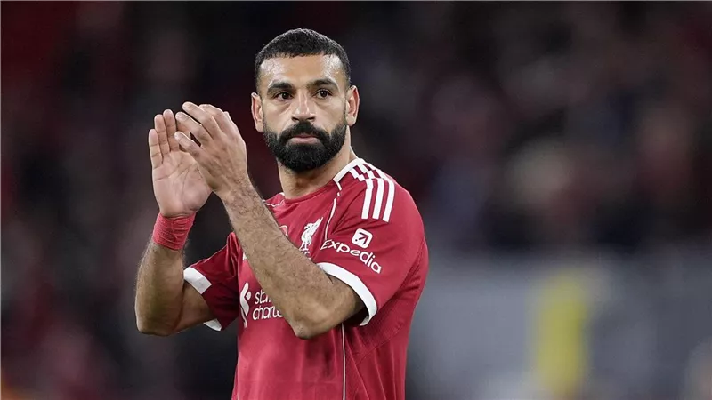 هل يستعجل سلوت رحيل محمد صلاح؟.. تشكيل مباراة ليفربول وباريس سان جيرمان