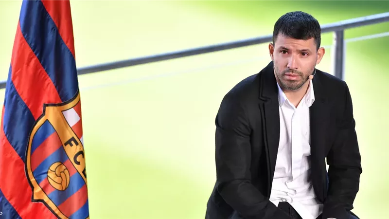 أجويرو يعترف: نجم برشلونة أعادني لمتابعة المباريات من جديد