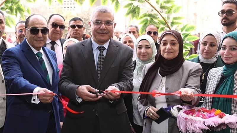 رئيس جامعة الزقازيق يشهد افتتاح المهرجان السنوي للكليات المنتجة