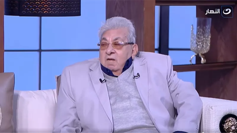 فاروق فلوكس: «الراقصة والسياسي» سبب لي أزمة شخصية|فيديو