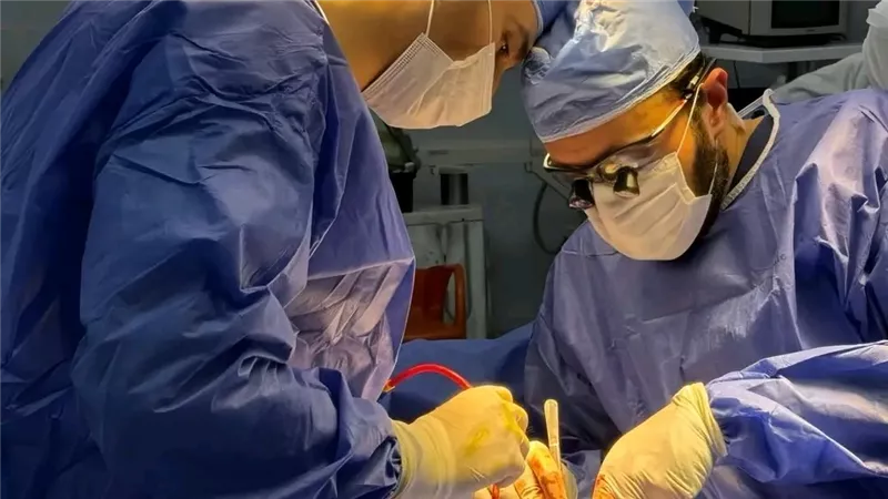 نجاح أول جراحة لإصلاح ناسور المريء والقصبة الهوائية لرضيع بالدقهلية
