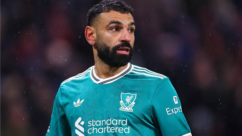 أسطورة ليفربول يُهاجم محمد صلاح: كان عليه الرحيل مع كلوب 