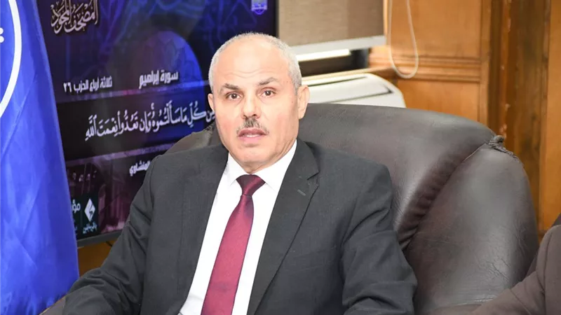 جامعة قناة السويس تطلق ملتقى التوظيف 2026 بكلية التجارة