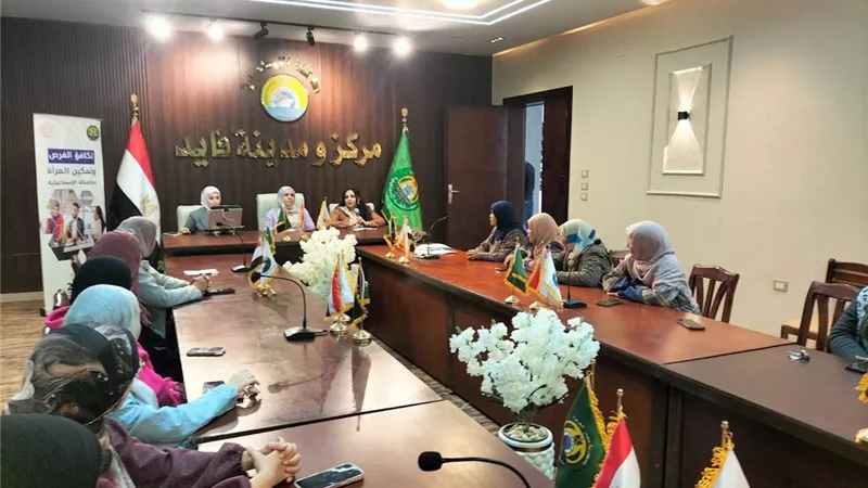 تعزيز الوعي النفسي والتربوي محور ندوة بـ«تربية قناة السويس»