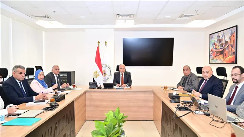 وزير الرى يتابع المرحلة الثانية من مشروع برنامج إدارة مياه دلتا النيل