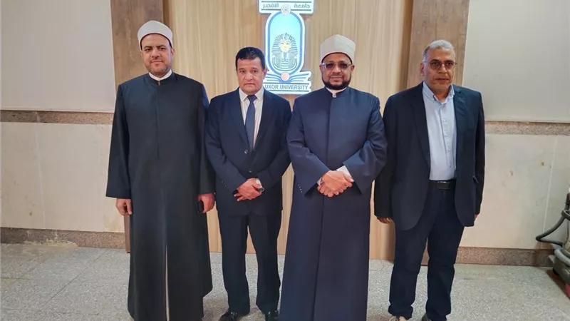 أمين البحوث الإسلامية يشدد على أهميَّة الحضور الميداني بين شباب الجامعات