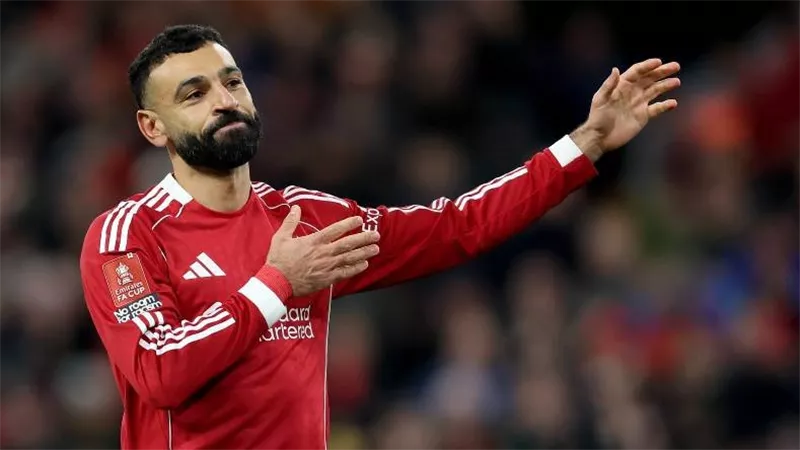 ذا جارديان: محمد صلاح استعاد بريقه مع ليفربول 