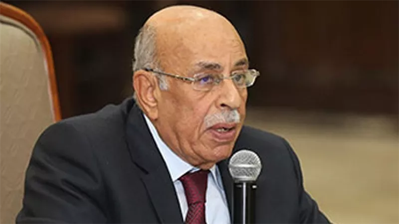رئيس جامعة دمنهور ينعي الدكتور مفيد شهاب وزير التعليم العالي الأسبق 