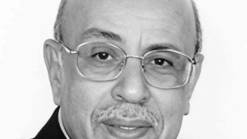 قامة وطنية وقانونية.. مجلس الوزراء ينعى مفيد شهاب 