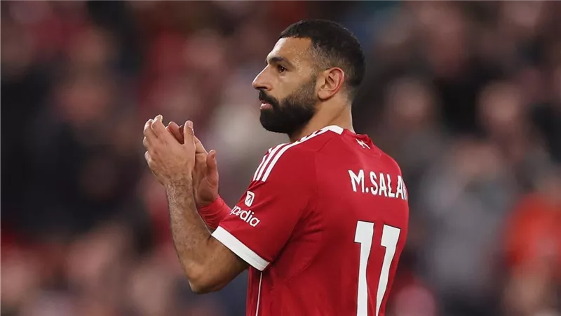 موسم بدون صلاح؟ ليفربول يبدأ التخطيط لتعزيز صفوفه بالانتقالات الصيفية 