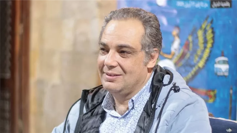  أحمد حسن: أتمنى من وزيرة الثقافة عودة الشعر إلى الشارع ودعم الكتاب|خاص 