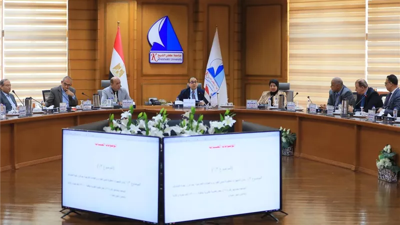 تفاصيل الاجتماع الدوري لمجلس المختبرات والمنشآت بجامعة كفر الشيخ