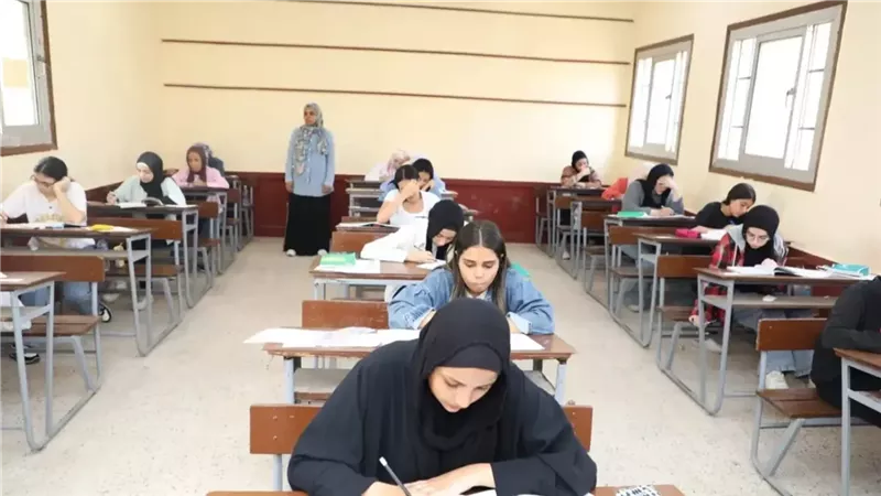 لطلاب علمى|رسمياً النموذج الاسترشادى الرابع لشهادة الثانوية العامة