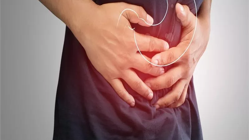 المشي بعد الوجبات سر تحسين الهضم وتقليل الانتفاخ