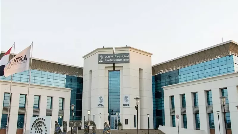 تنظيم الاتصالات يحدد مواعيد عمل منافذ شركات المحمول خلال رمضان