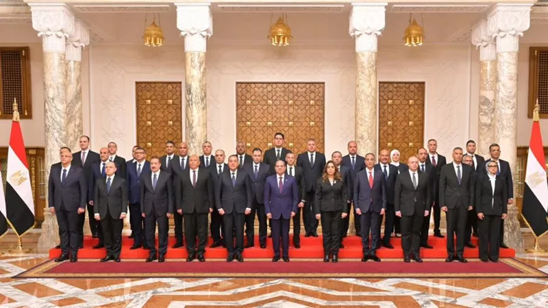 المحافظون الجدد ونوابهم يؤدون اليمين الدستورية أمام الرئيس السيسي
