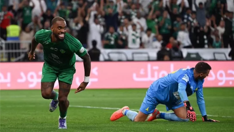 إيفان توني يكشف موقفه من الرحيل عن أهلي جدة السعودي