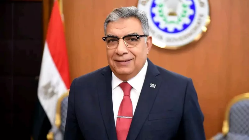 محافظ الدقهلية يهنئ الدكتور أحمد العدل لتوليه منصب نائب محافظ القاهرة