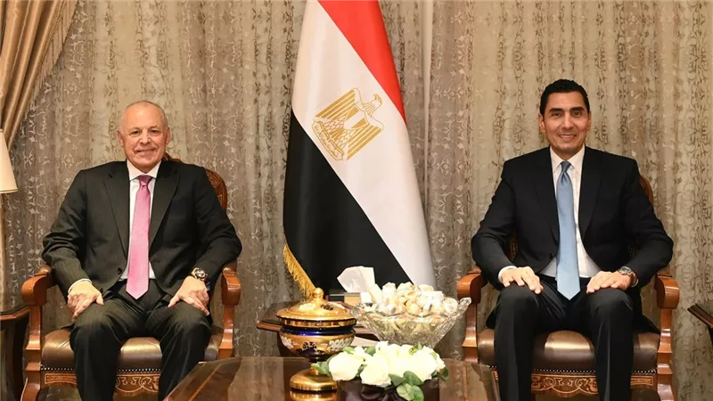 خطة مشتركة بين وزارة الرياضة واتحاد الكرة للنهوض بكرة القدم